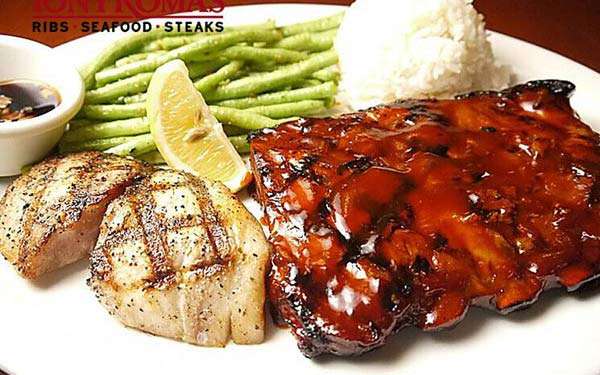 「Tony Romas」餐厅肋排套餐 · 2