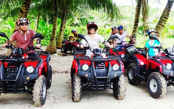 「山地四轮越野车ATV」探秘塞班岛丛林 · 2