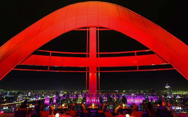 临于城市上空 在Red Sky餐厅全方位纯享曼谷夜景 · 2