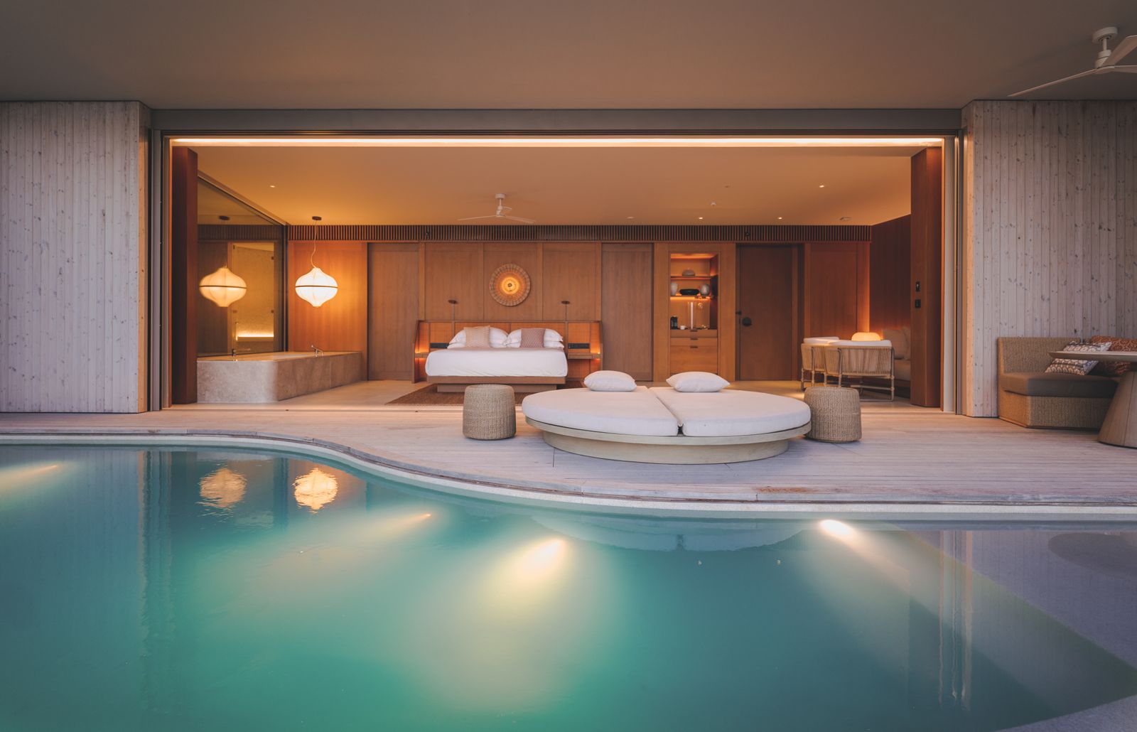 丽思卡尔顿·法里岛