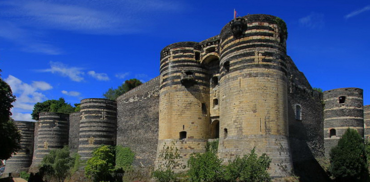 法国旅游之昂热城堡