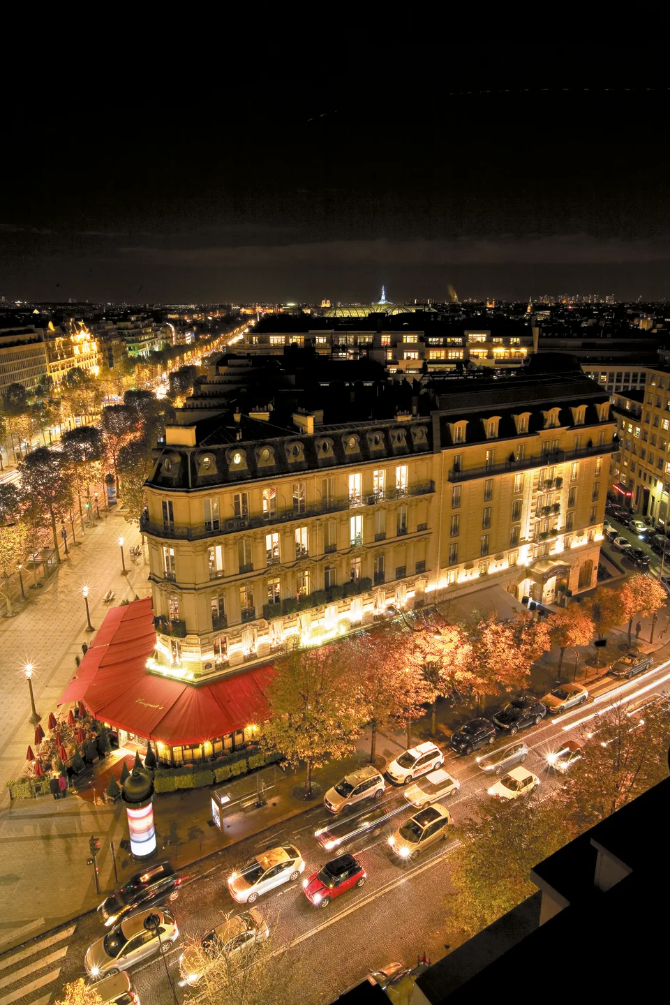 巴黎超奢华五星酒店 – Hotel Fouquet’s Barriere