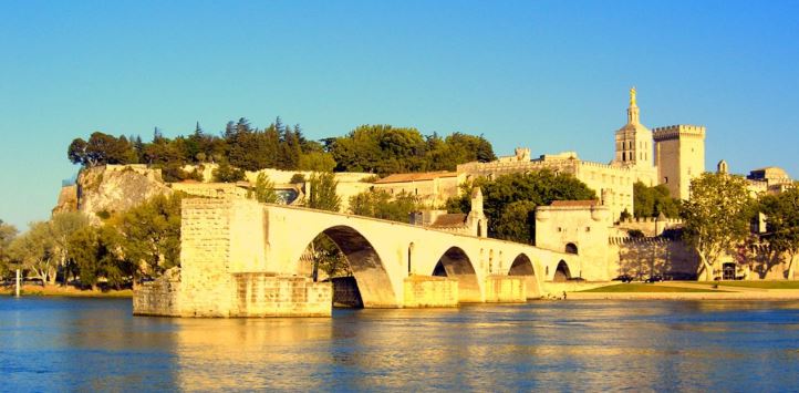 高端旅游之阿维尼翁