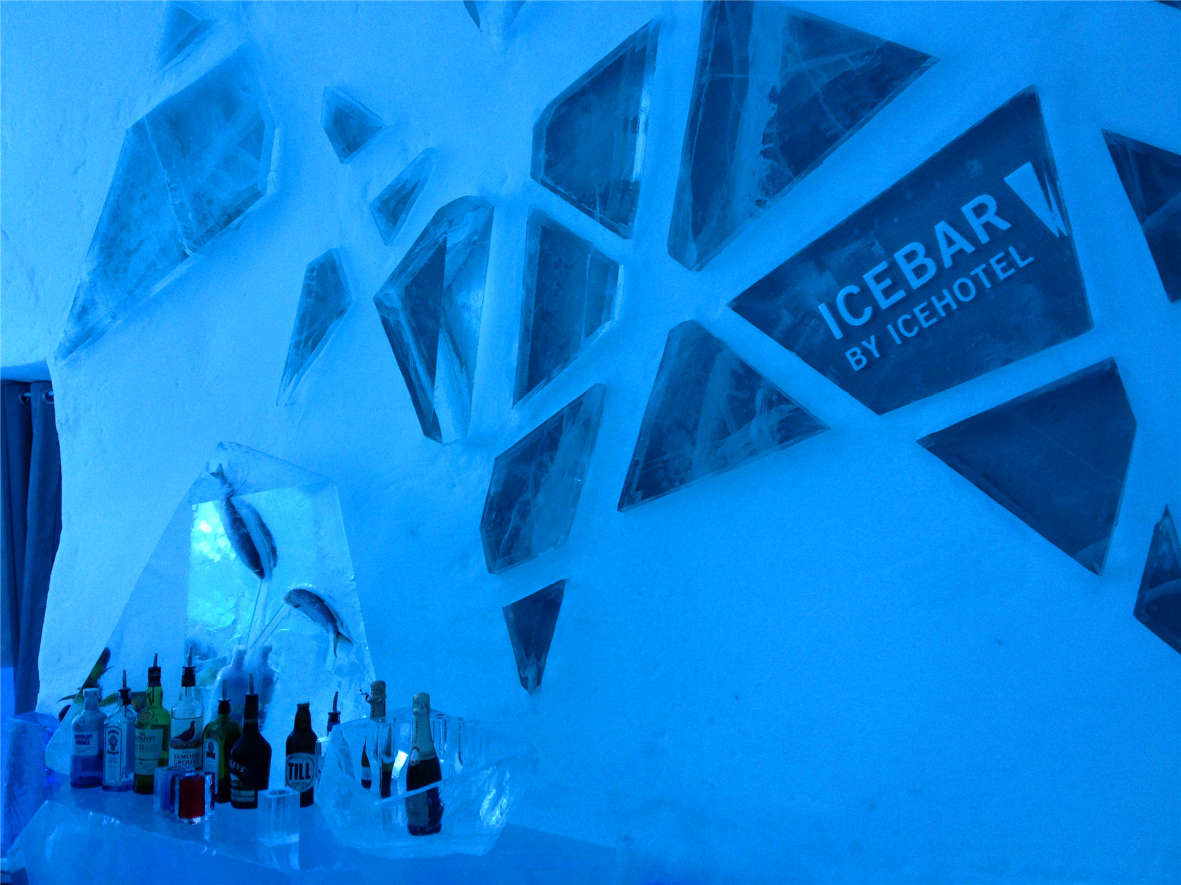 冰雪酒店酒吧