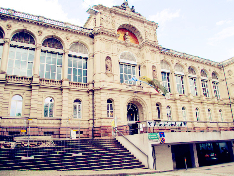 Friedrichsbad_in_Baden-Baden