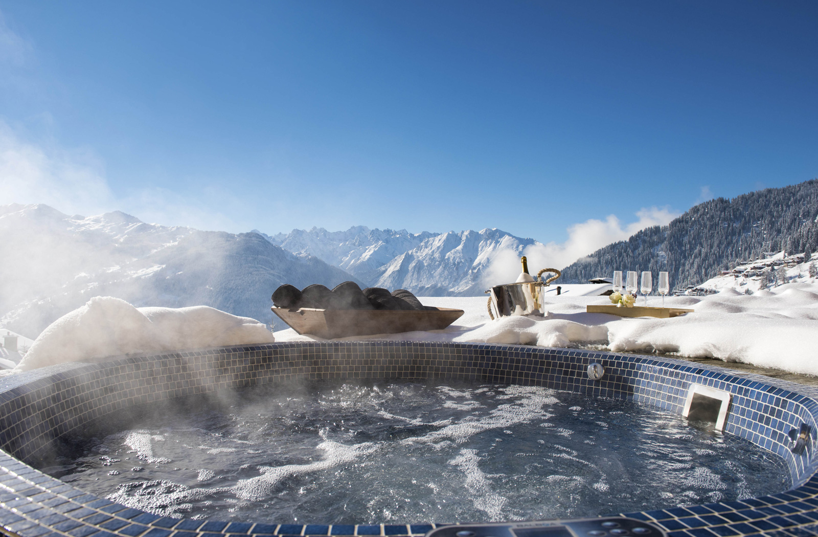 Hot-Tub